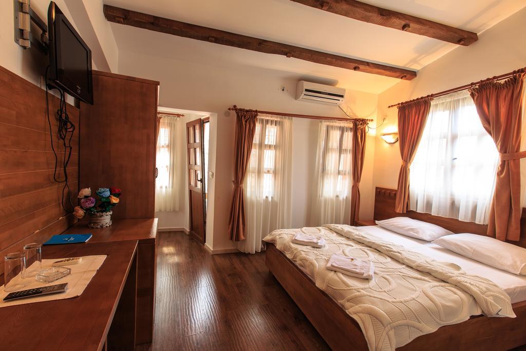 Kula Boutique Hotel บาร์ ภายนอก รูปภาพ